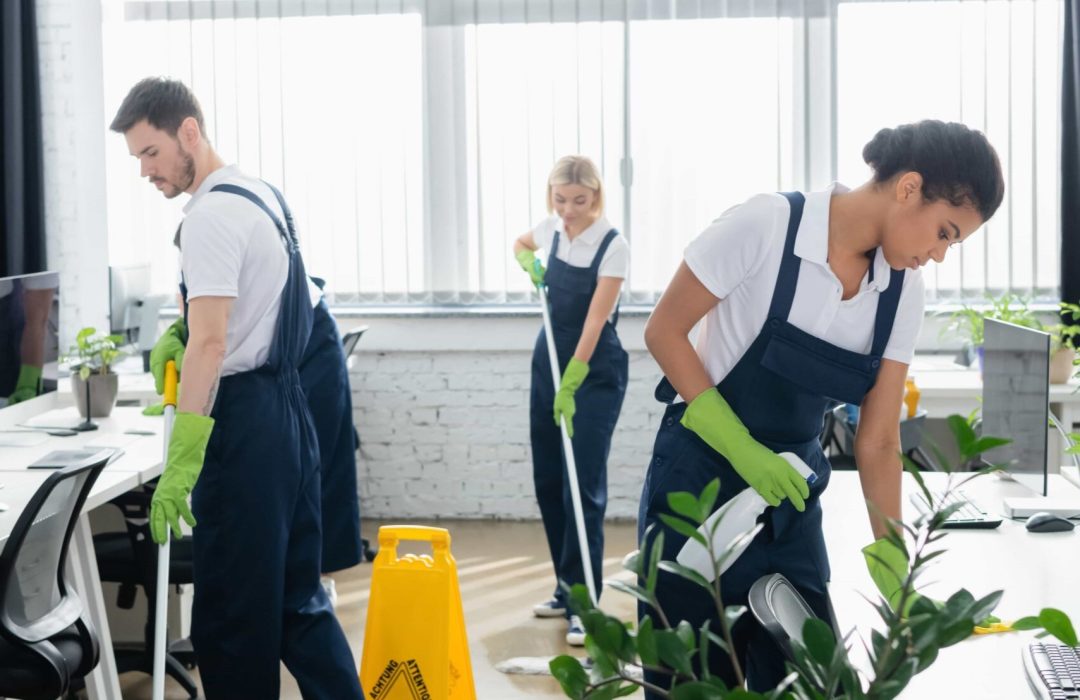 Essential-Tips-for-Choosing-the-Perfect-Commercial-Cleaning-Company-scaled